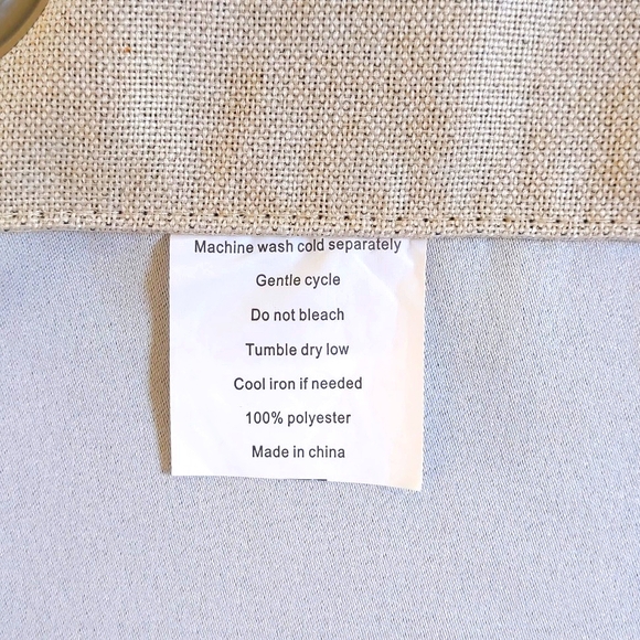 NWOT. Moroccan Tile Printed Curtains, Light Filtering, Medium Thickness 2 Panels - Picture 5 of 7